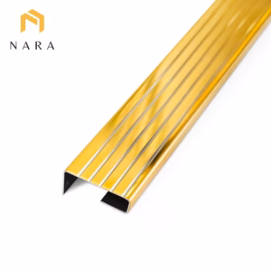 จมูกบันไดสแตนเลส 40 มิล สีทอง ผิวเงา