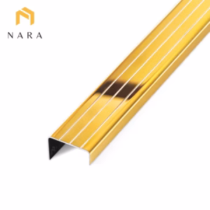 จมูกบันไดสแตนเลส ตัวยู 30 มิล สีทอง ผิวเงา