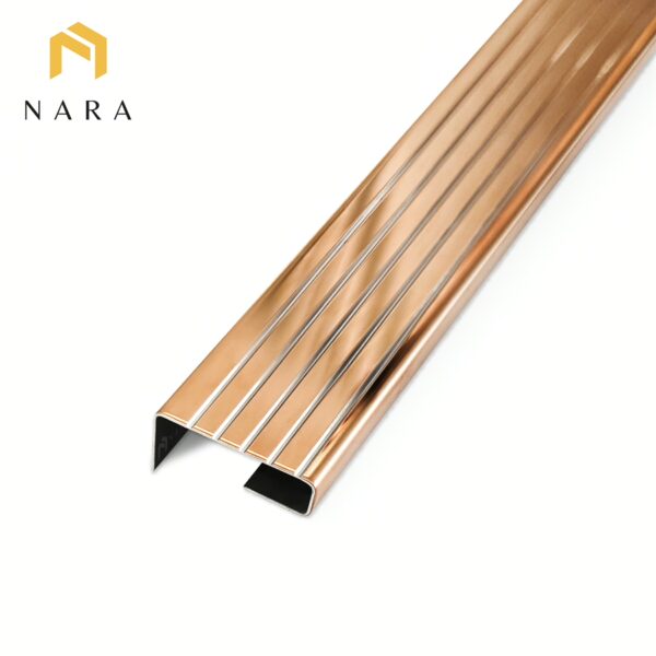 จมูกสแตนเลส สีโรสโกลด์ ผิวเงา 40 มม.